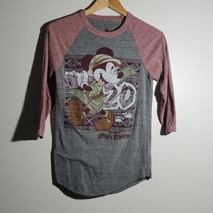 Top Pink Sleeves Disney's Animal Kingdom Mickey